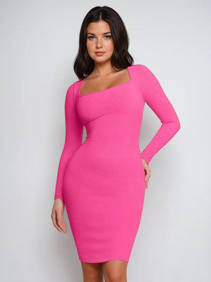 ShapeLuxe™ - Mid-length sheathing dress